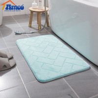 Cheap floor mats soft and comfortable flannel sponge absorbent floor mats memory foam bath mat